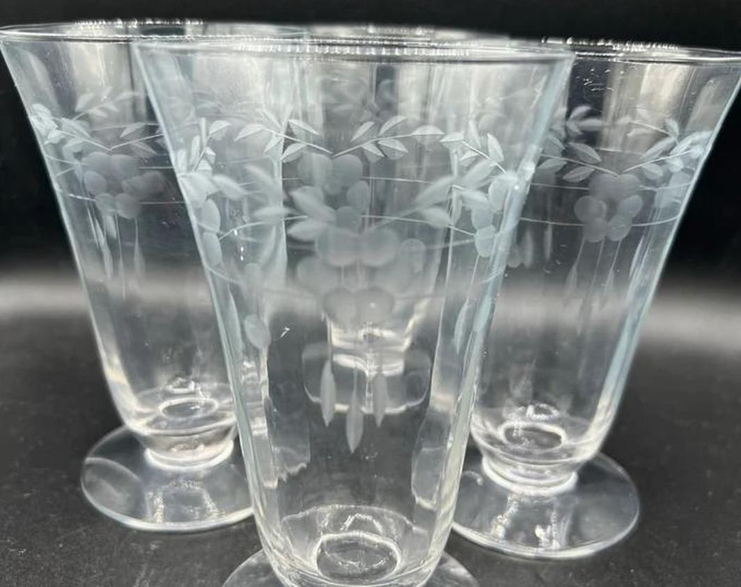 Why Does Glass Sometimes Smell or Feel “Porous” Then?