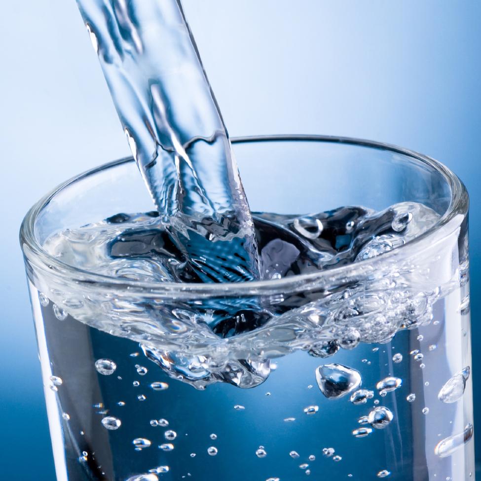 Visible steam near boiling water actually consists of tiny liquid water droplets suspended in air. These droplets scatter light, making the steam visible. Vapour refers to microscopic condensate droplets mixed dynamically with air, resembling fine solids suspended in a liquid but more transient.