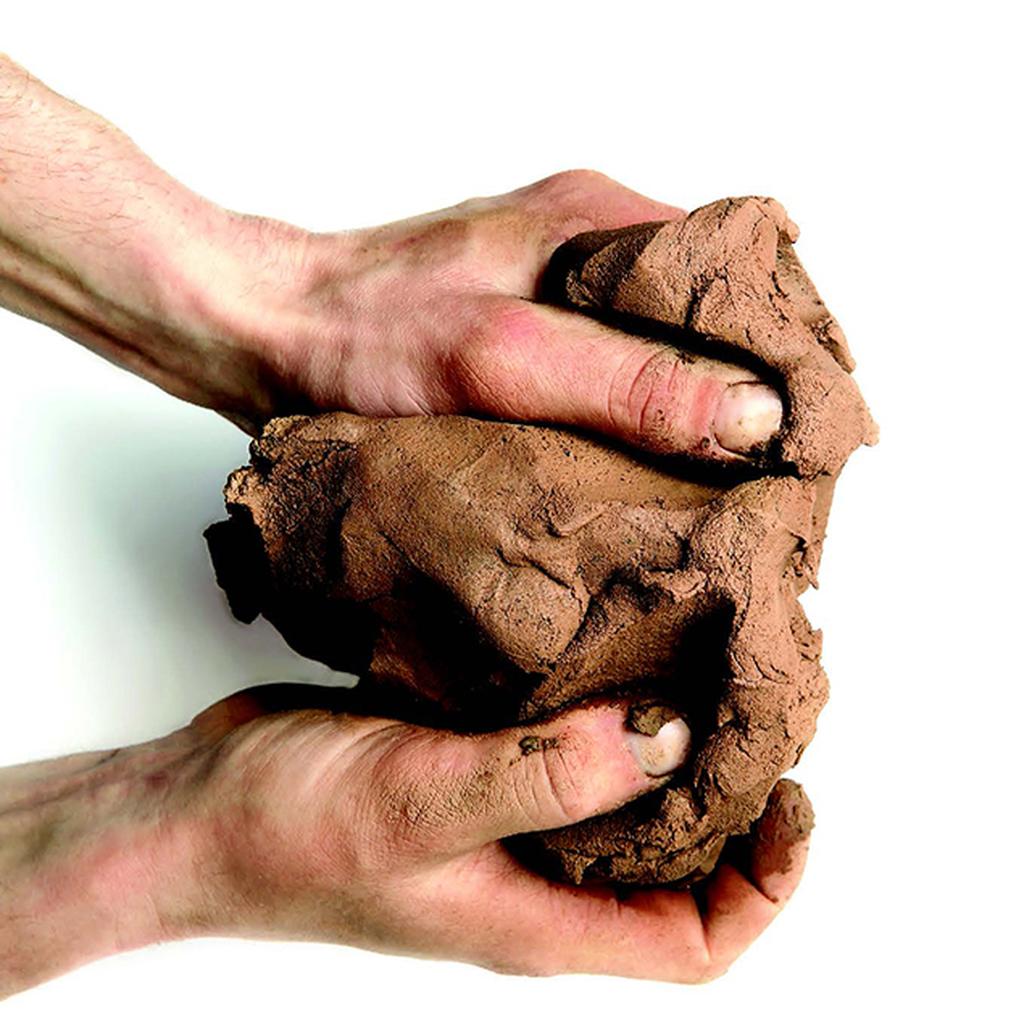 So, you’re staring at a mug, a tile, or heck—maybe even a rocket engine part—and wondering:what makes something "ceramic"?Let's break down this sneaky little question with a fresh angle. Ceramics aren't just fragile pottery you find at grandma’s house—they’re a diverse group of materials with fascinating science behind them.