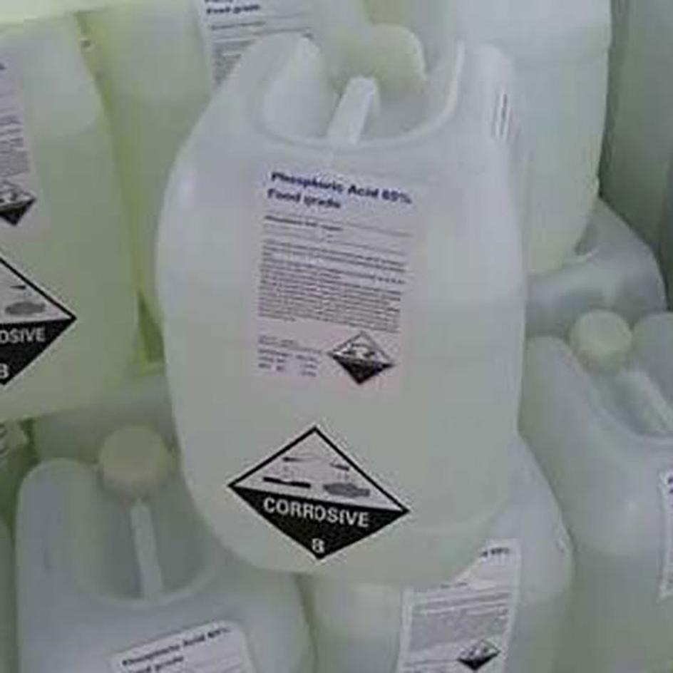 In the late 19th century, beverages called "phosphates" contained phosphoric acid along with mineral additives. These were among the first commercially popular sodas and were once considered beneficial for health, akin to vitamin waters today. This historical precedent helped establish phosphoric acid’s role in modern soft drinks.
